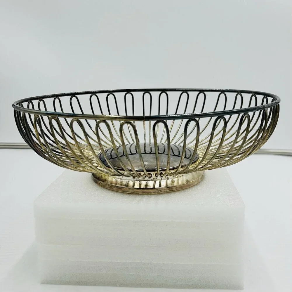 Godinger Wire Bread Basket Silver Plated Fruit Bowl 10” X 8.5” Oval Shaped Bowl